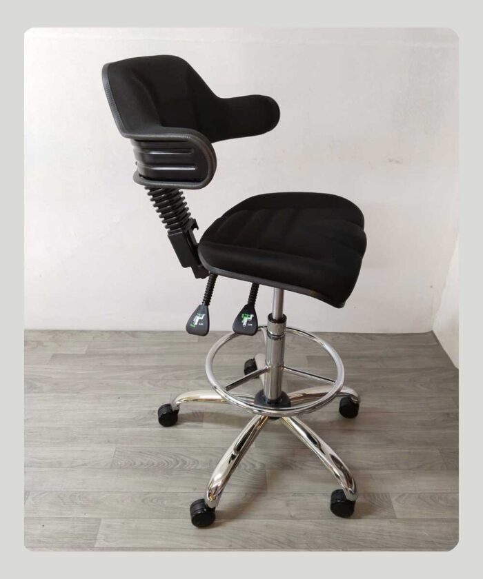 Endüstriyel Çalışma Sandalyeleri ile İş Güvenliğinizi Artırın