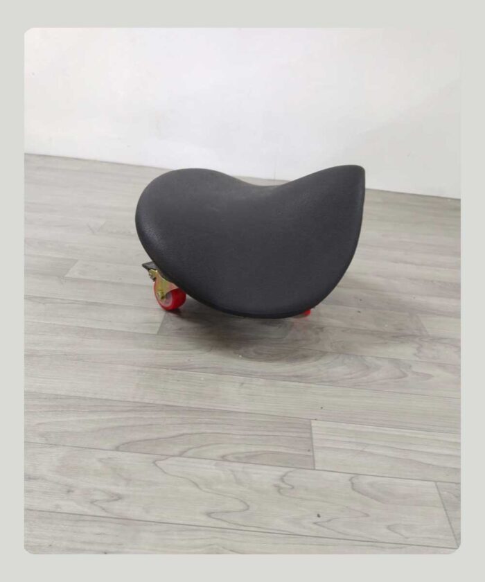 Ergonomik Yerde Çalışma Oturağı Can26